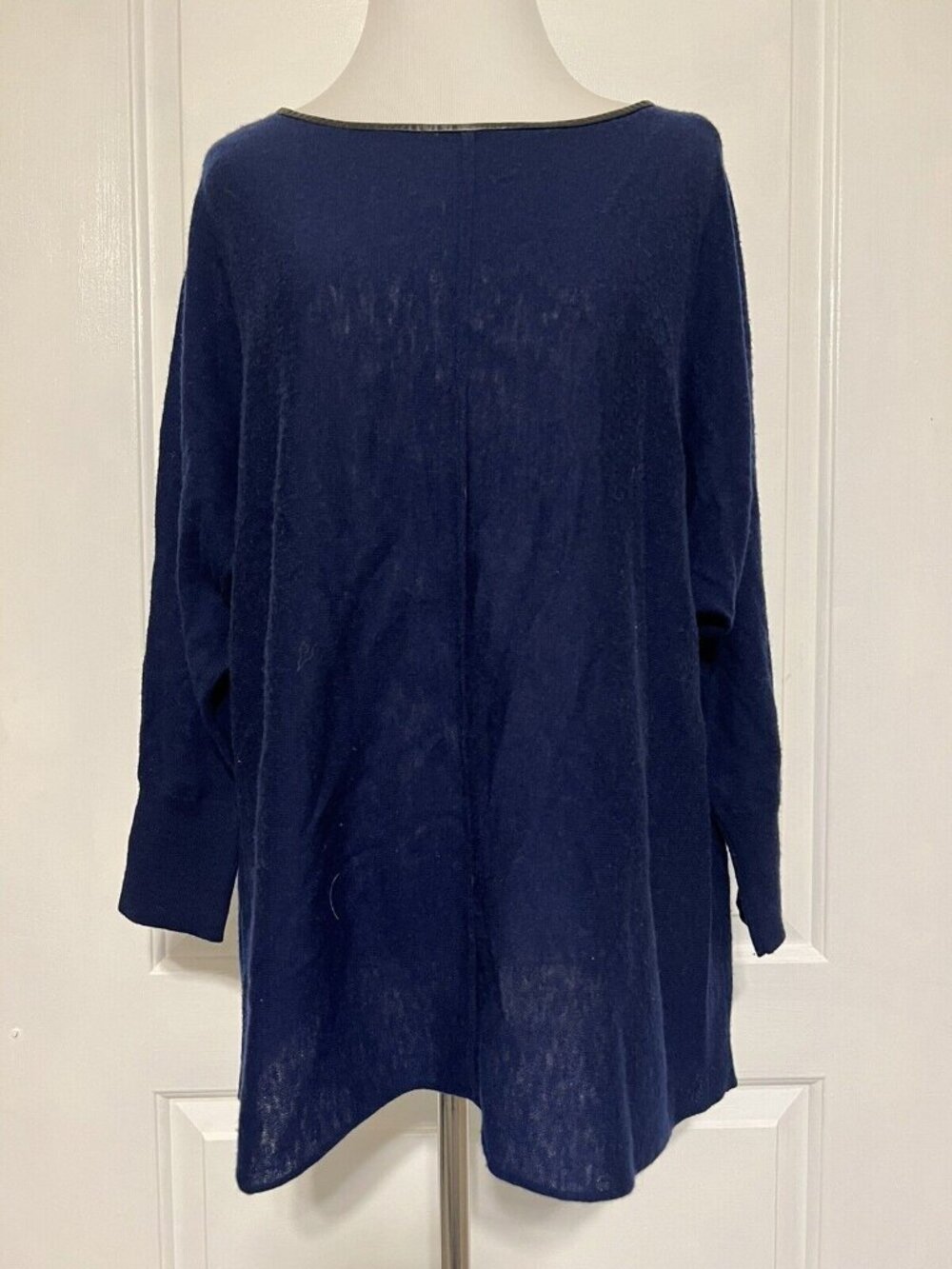 $330 ALICE + OLIVIA Boat Neck Cashmere Wool Sweater Luxury Slouchy Designer M